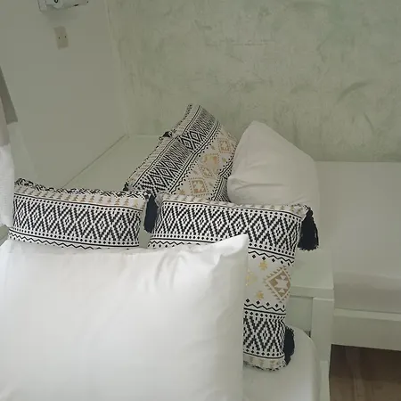 Four Season Hotel Ios